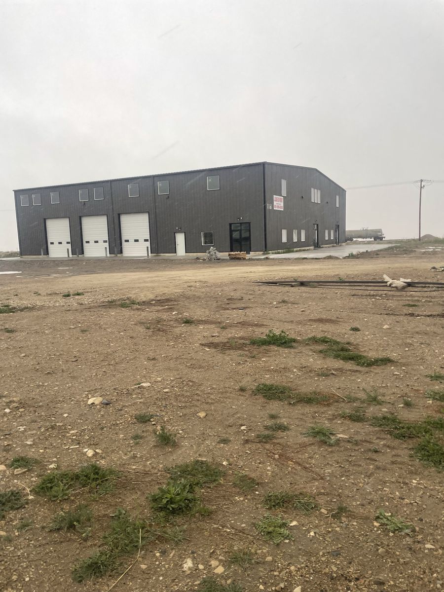 Shop Or Warehouse With Offices In Tooele