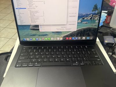 INSANE DEAL ON BRAND NEW 14in M5 MACBOOK PRO SPACE BLACK M5/16GB/1TB WITH APPLECARE