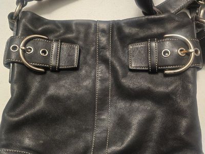 Vintage Coach Black Leather Shoulder Bag Convertible Strap F05S-1452 10x2x10"