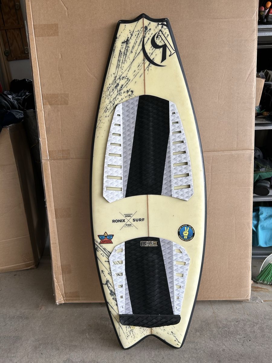 Ronix Koal Surf Fish Skim Style Wake Surfboard Used
