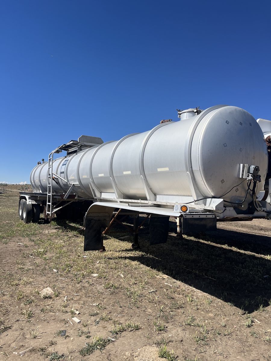 2000 Polar Vacuum Tanker