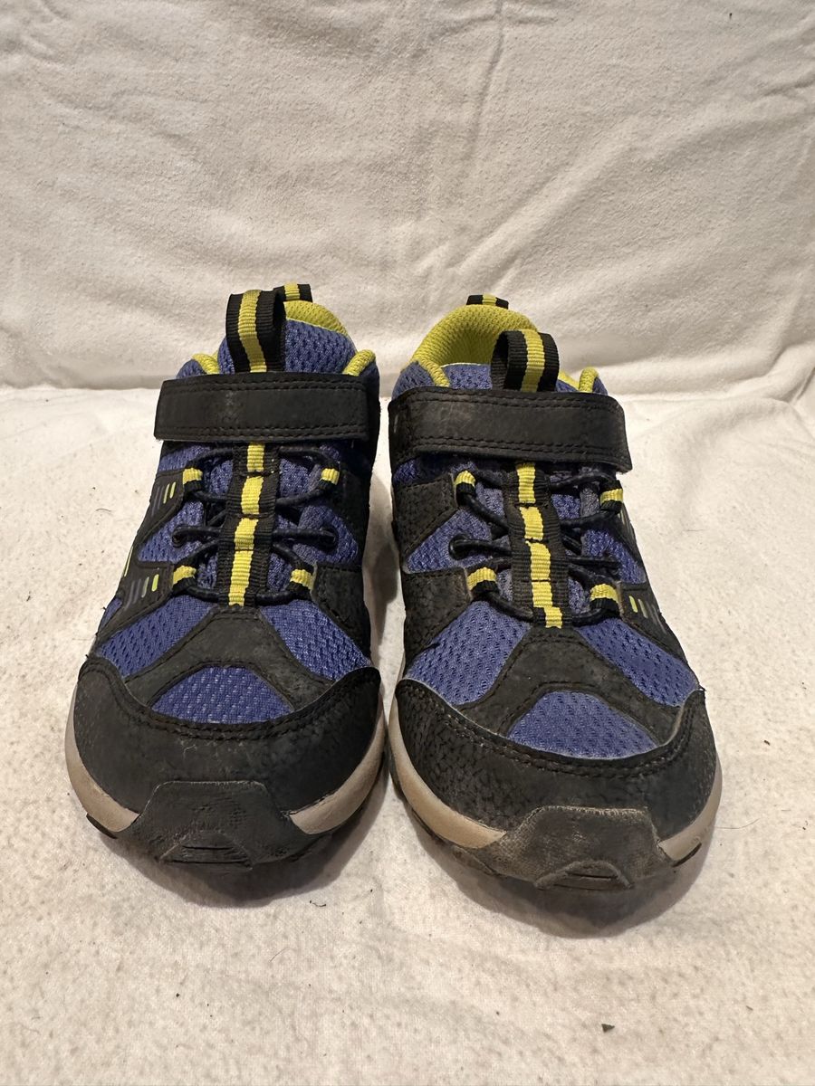 Merrell youth size 1 navy/lime, trim, hiking shoes