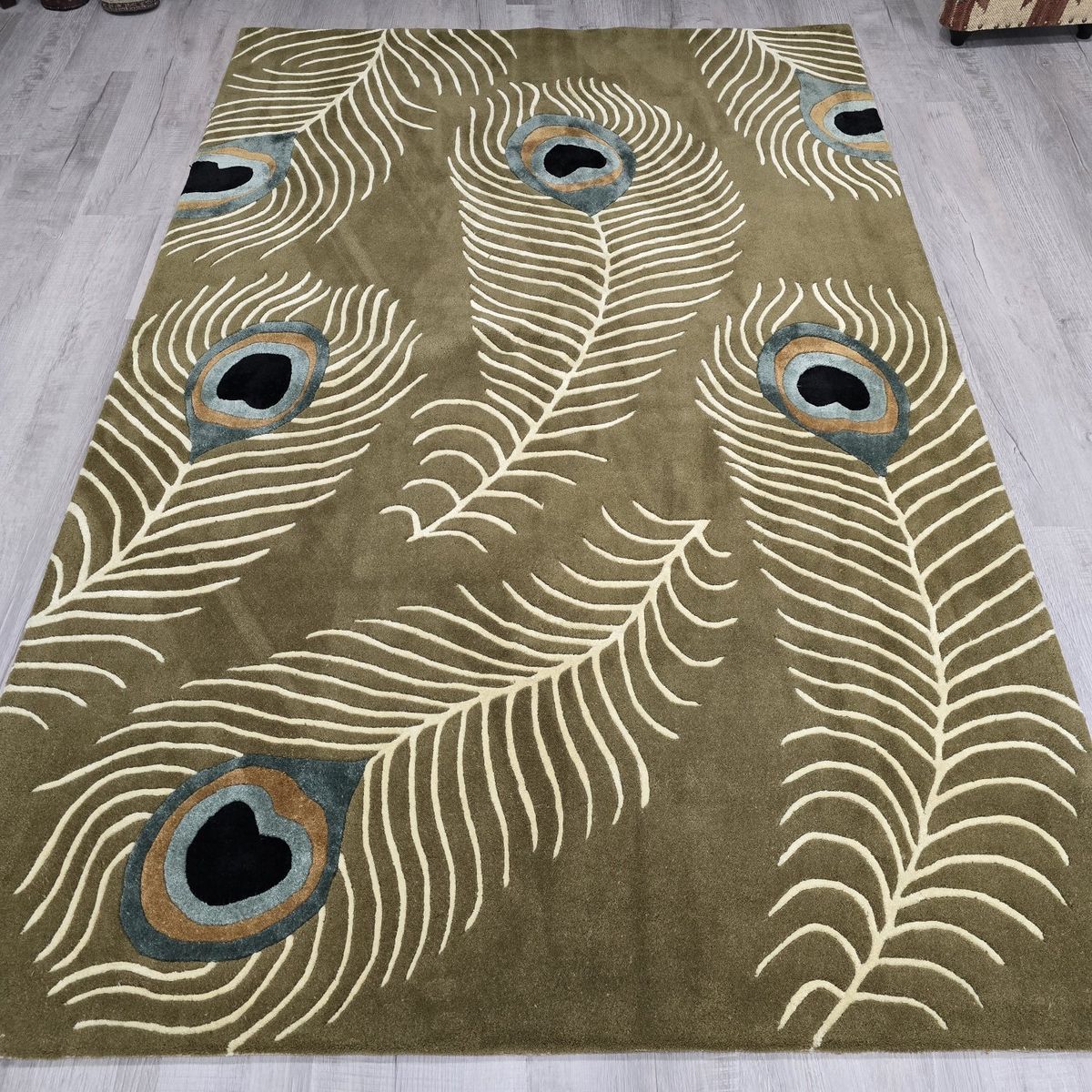 New 8x5 Wool Rug, Handmade