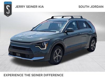 2025 Kia Niro EX