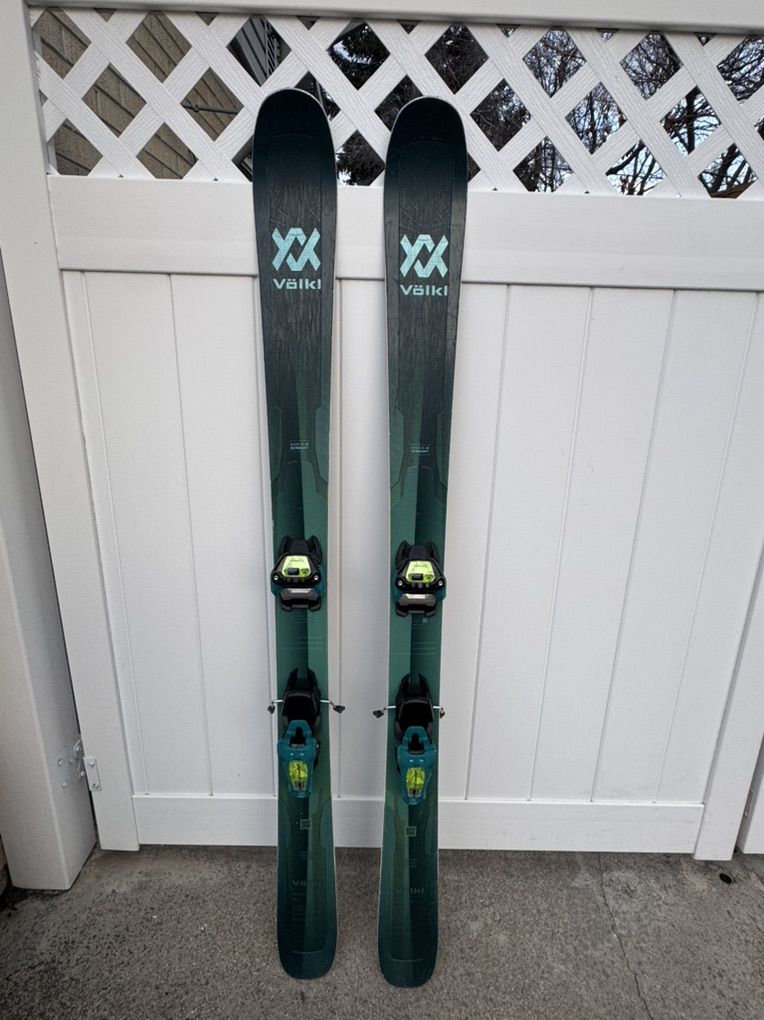 VOLKL SECRET 96 WOMEN'S SKIS 156cm WITH BINDINGS