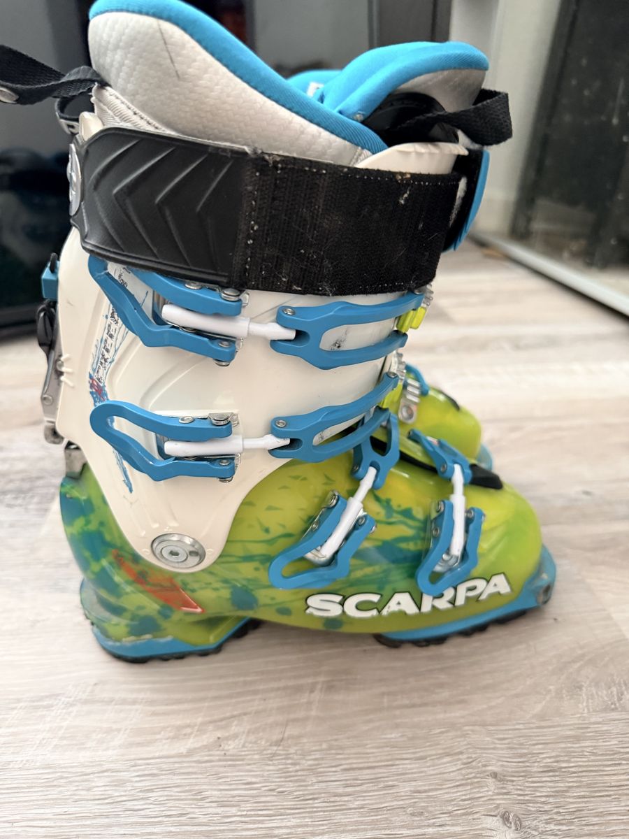 Women’s Scarpa Freedom SL AT Ski Boot MDP 24.0