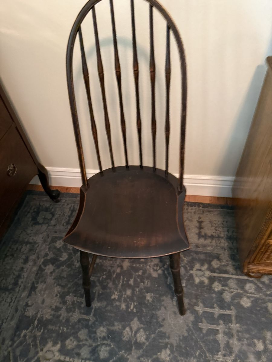 Vintage Dark Wood Windsor Style Spindle Back Child’s Accent Dining Chair.