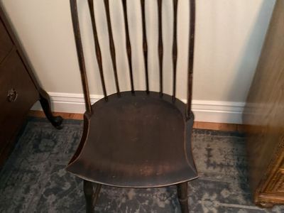 Vintage Dark Wood Windsor Style Spindle Back Child’s Accent Dining Chair.