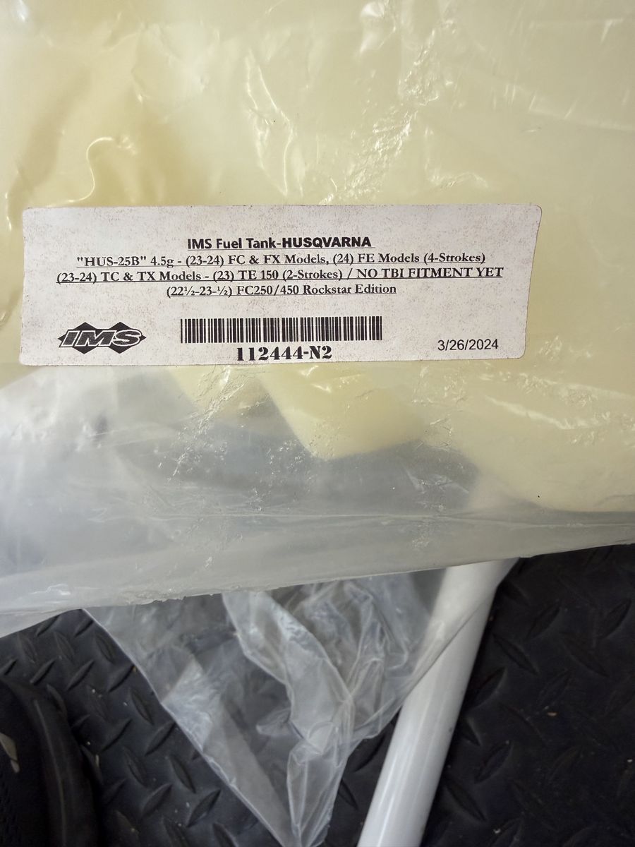 IMS Fuel Tank "HUS-25B" 4.5g for Husqvarna FC/FX/FE/TC/TX Models (23-24) & TE 150 (23)