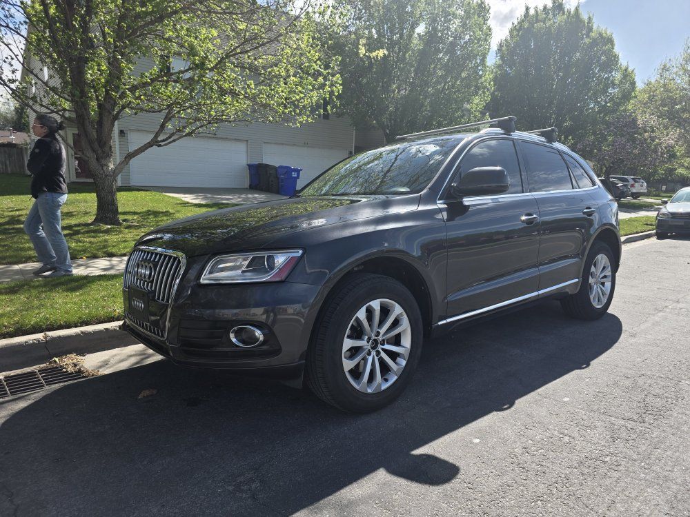 2015 AUDI Q5 2.0T quattro Premium Plus