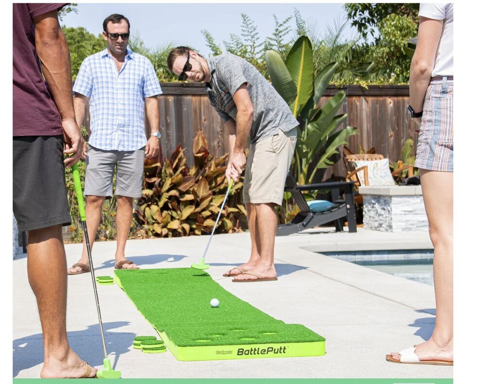 PONG-INSPIRED GOLF PUTTING GAME
