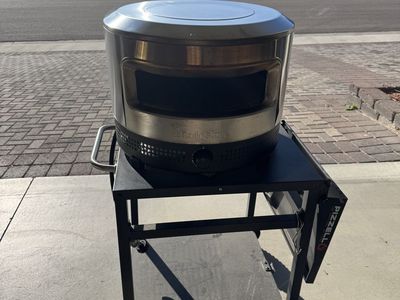 Solo Pi Prime Propane Pizza Oven and Rolling Table