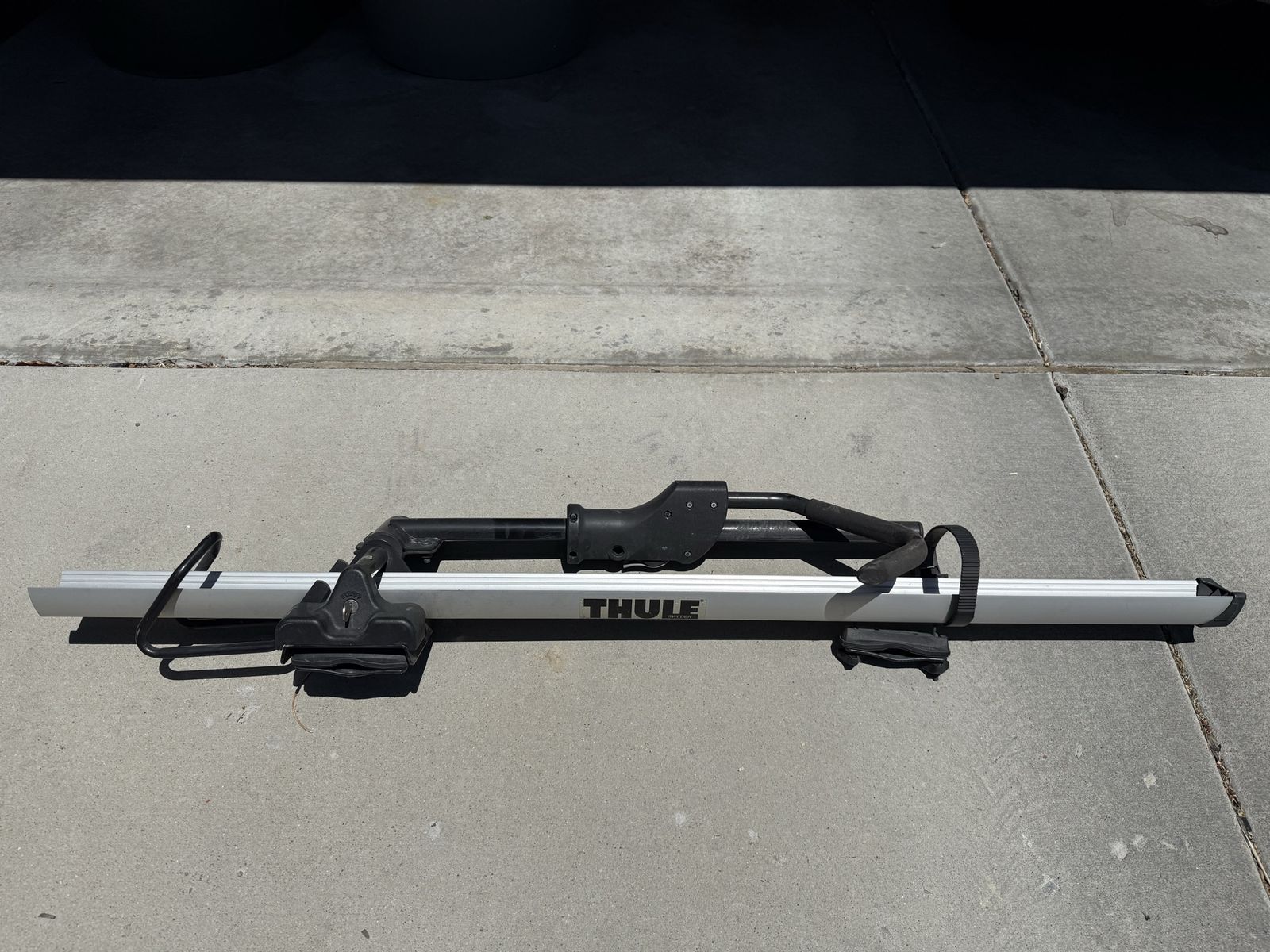 Thule sidearm bike rack roof rack