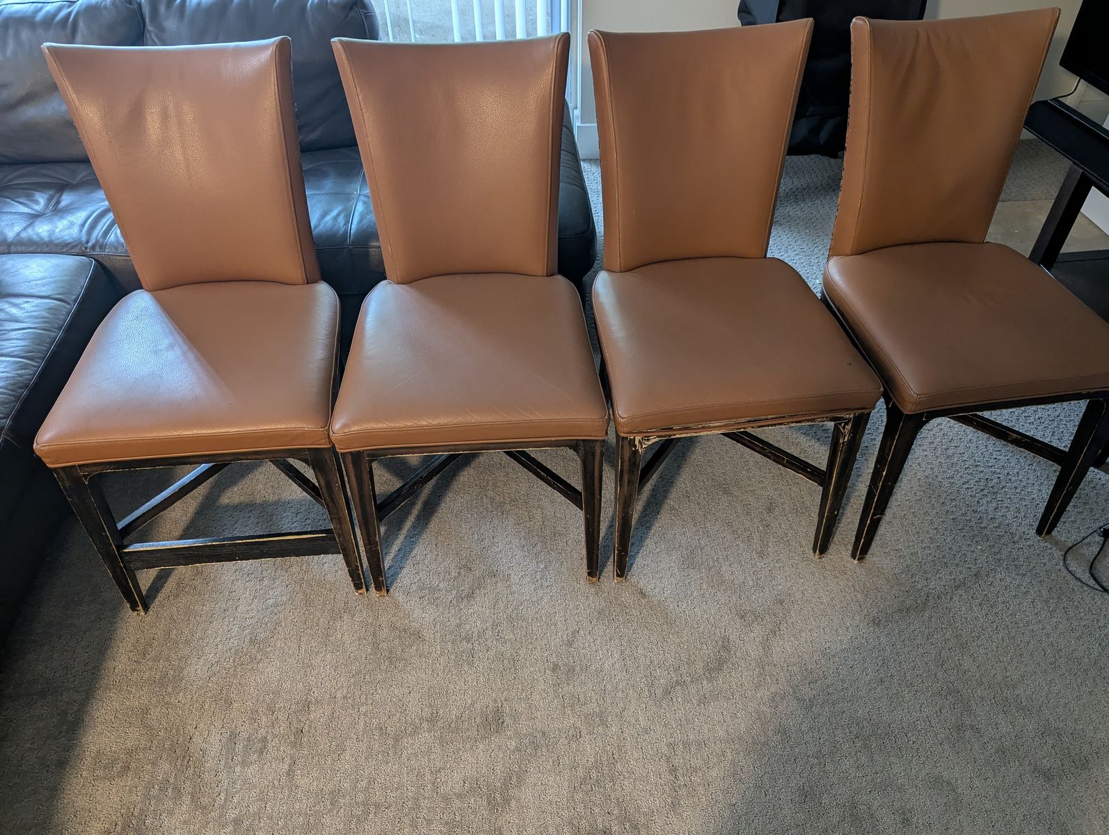 4 Leather Chairs for dining room - light brown