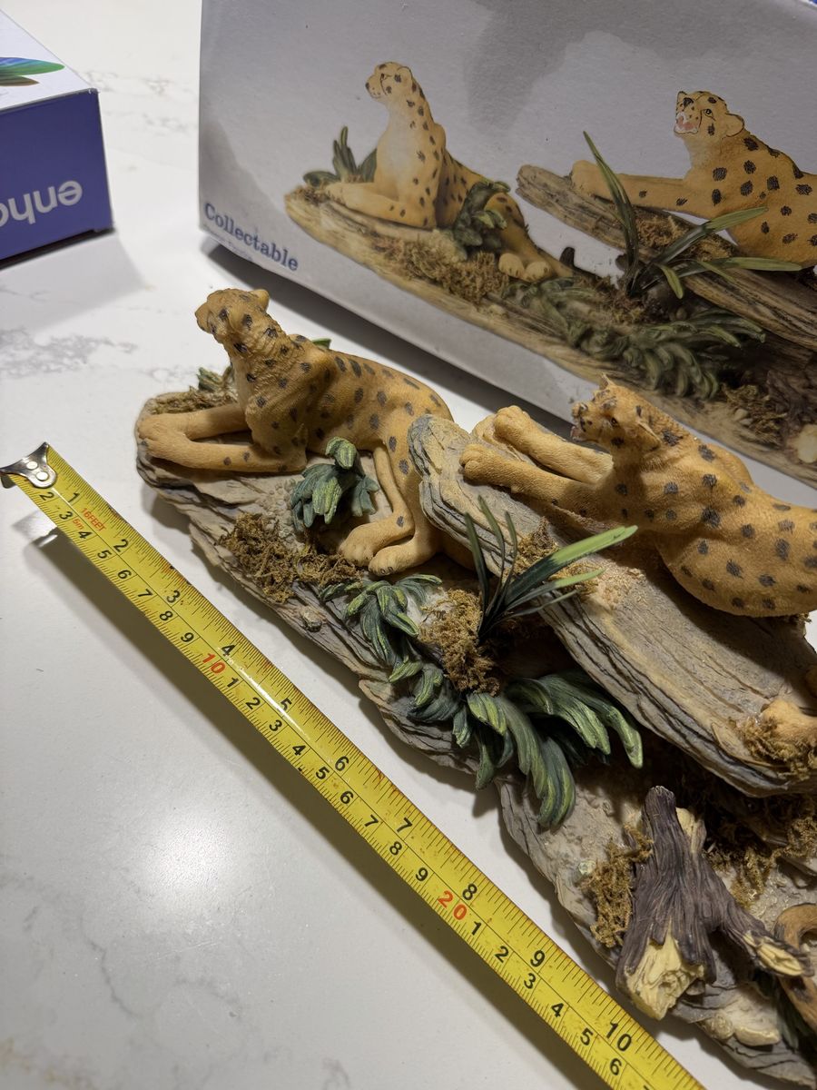 Main image 3