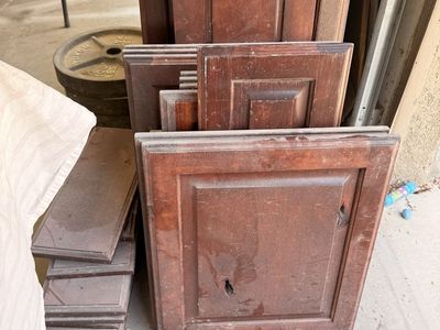 Knotty Alder Cabinet DoorS & Drawer Fronts