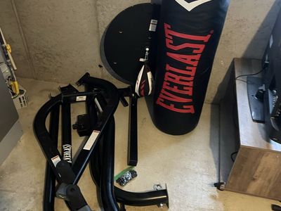 Everlast Heavy Bag Stand & Punching Bag Combo - Black, Durable Home Gym Fitness Equipment