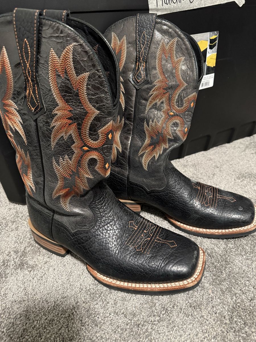 Mens Ariat Western Boots - EE Wide (2 Pair)
