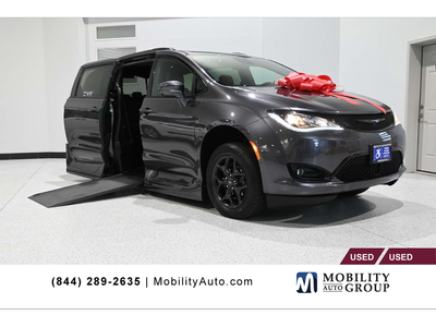 2019 Chrysler Pacifica Touring L Plus