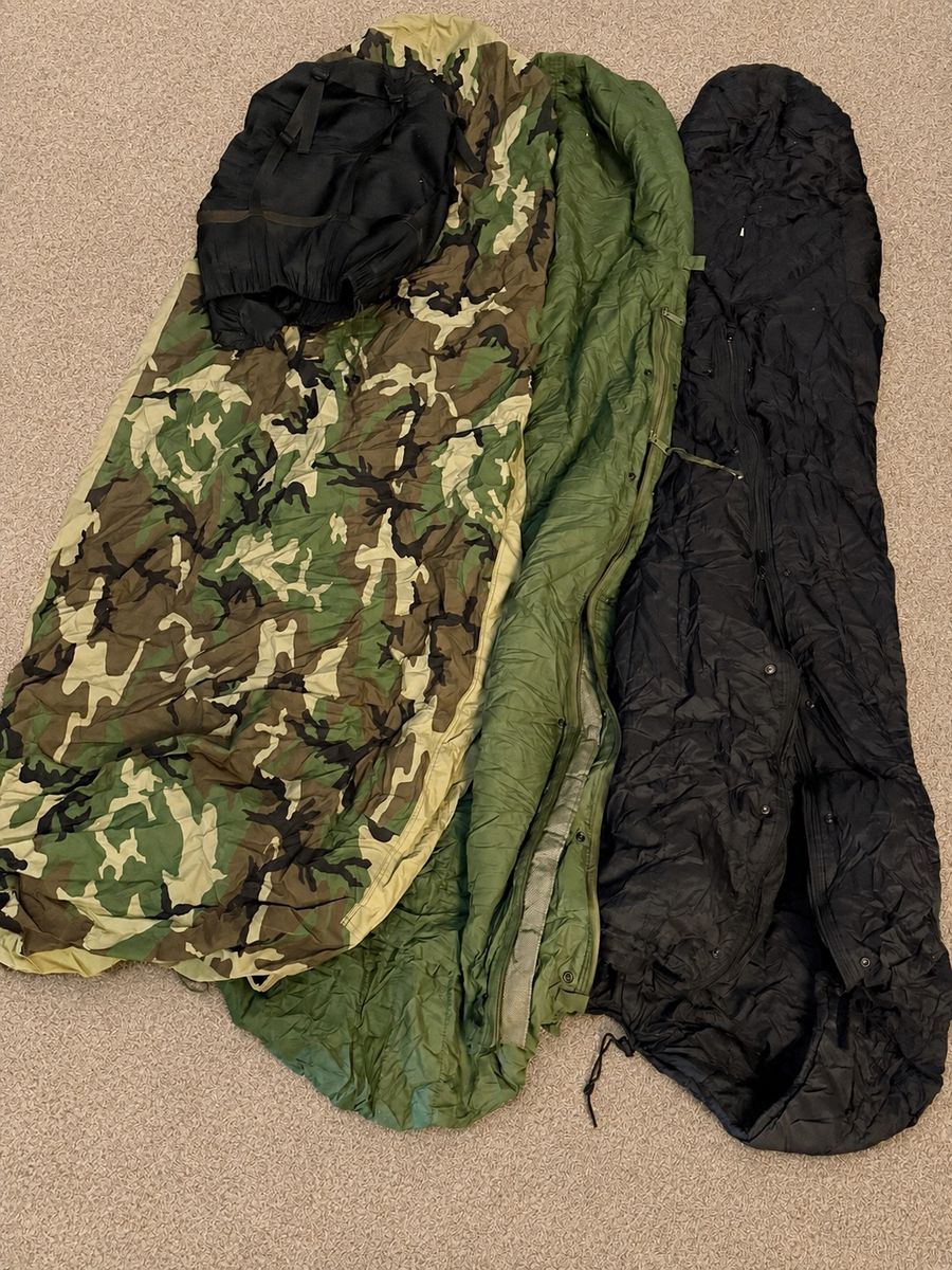 US Military Modular Sleep System (MSS) Complete 4-Piece Gore-Tex Sleeping Bag Set - Excellent Condition