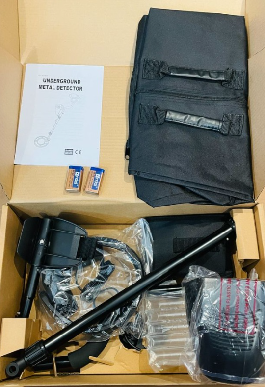 brand new in box Professional Higher Accuracy Metal Detector（only 5 left)）