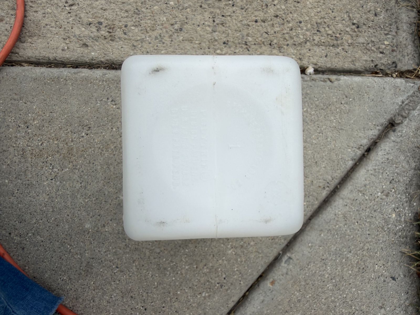 Main image 9