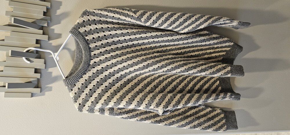 ZARA oversized Sweater- size XL