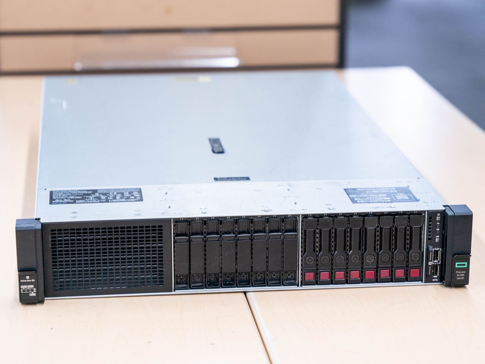 HPE Proliant DL380 Gen10 Server | 16 CPU Cores, 16GB RAM, 16x Front 2.5" Bays, 10G Networking