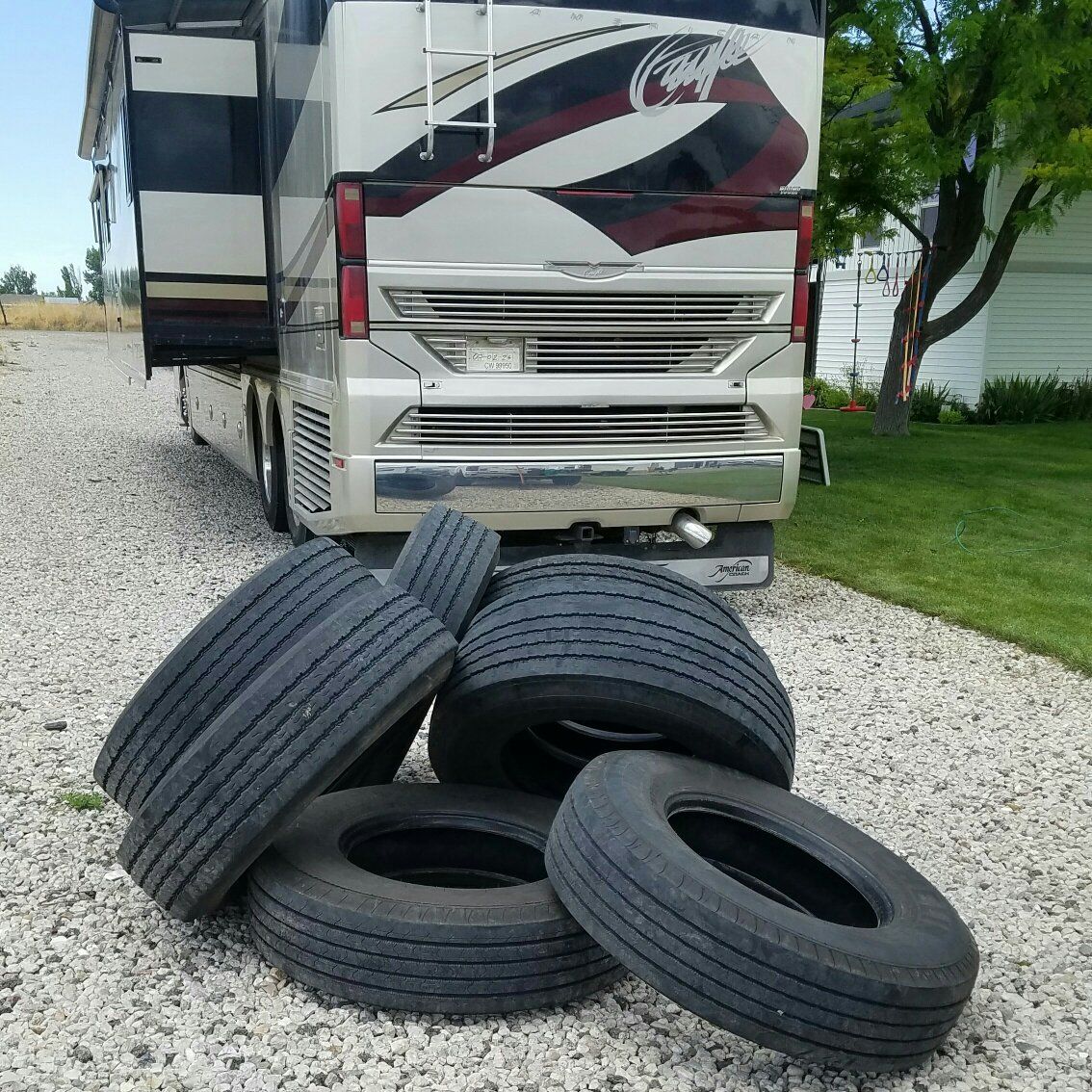 Goodyear 295/80r22.5 large semi tires