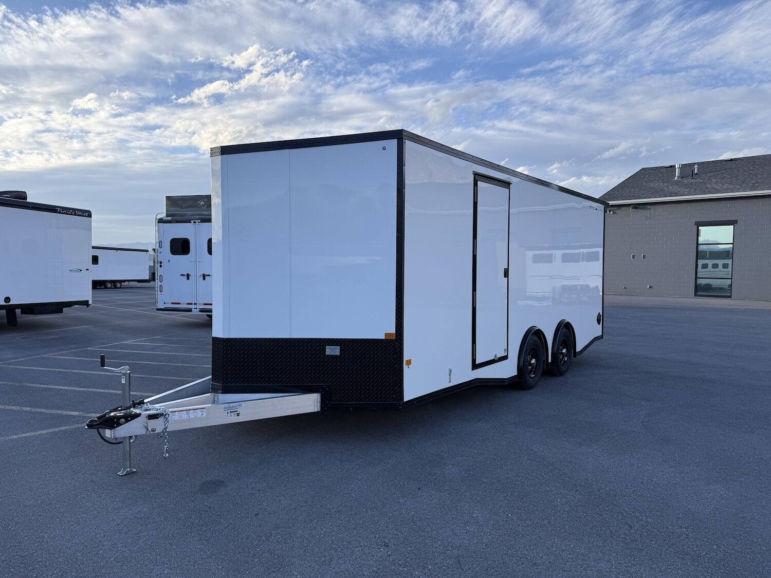 2026 Alcom Stealth 8.5x20 UTV