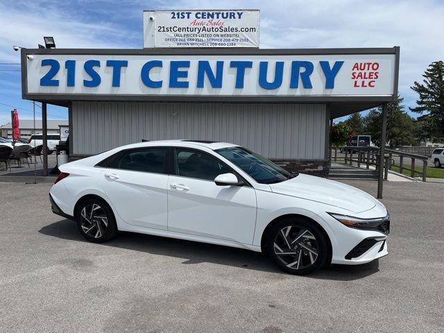 2025 Hyundai Elantra SEL Convenience