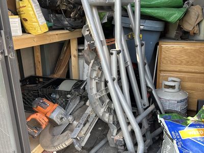 RIDGID R4221 12" Dual Bevel Sliding Miter Saw & MS-UV Rolling Stand - Great Condition