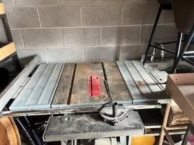 Delta Table Saw