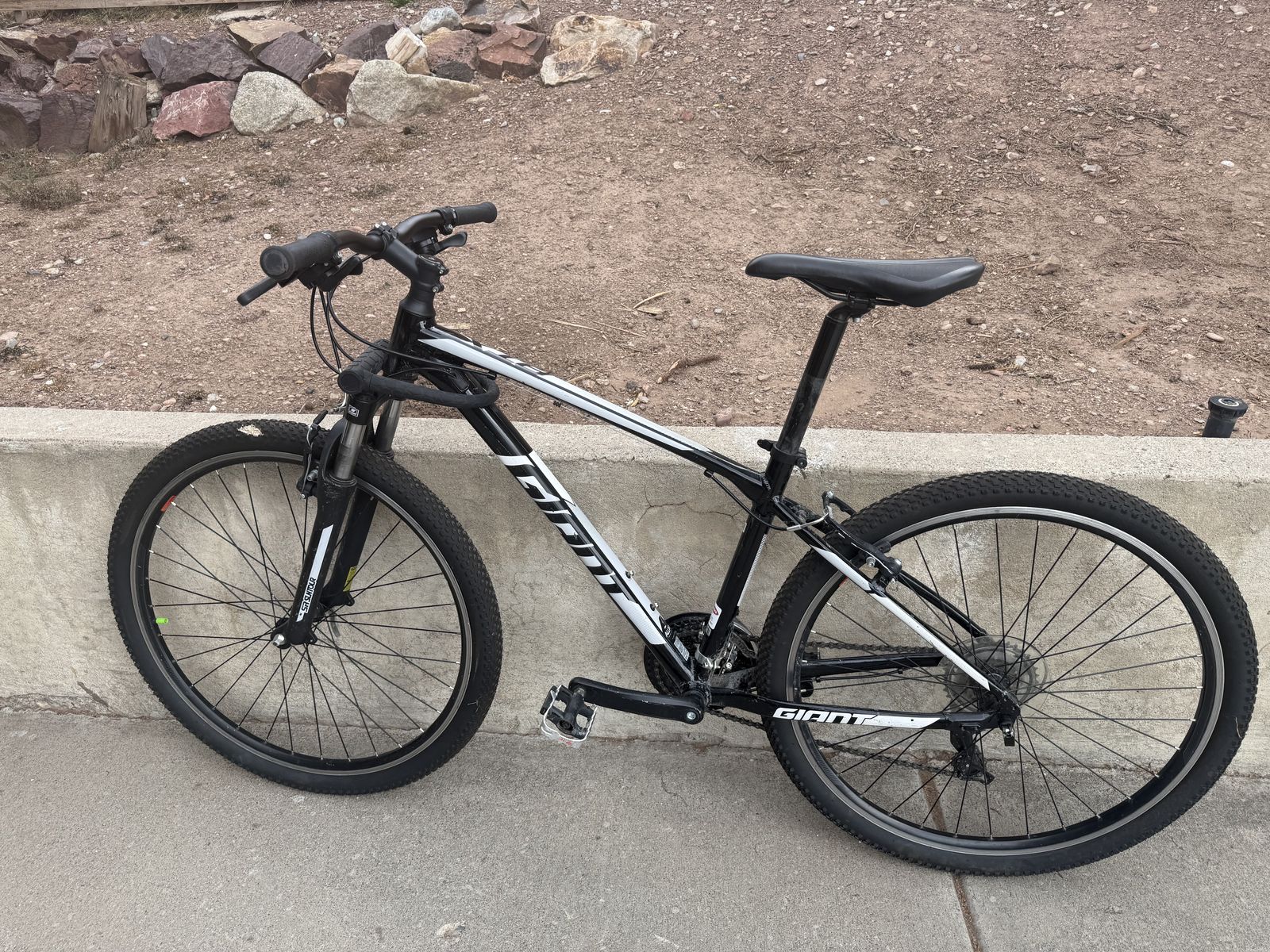 Giant ATX Mountain Bike $275 OBO