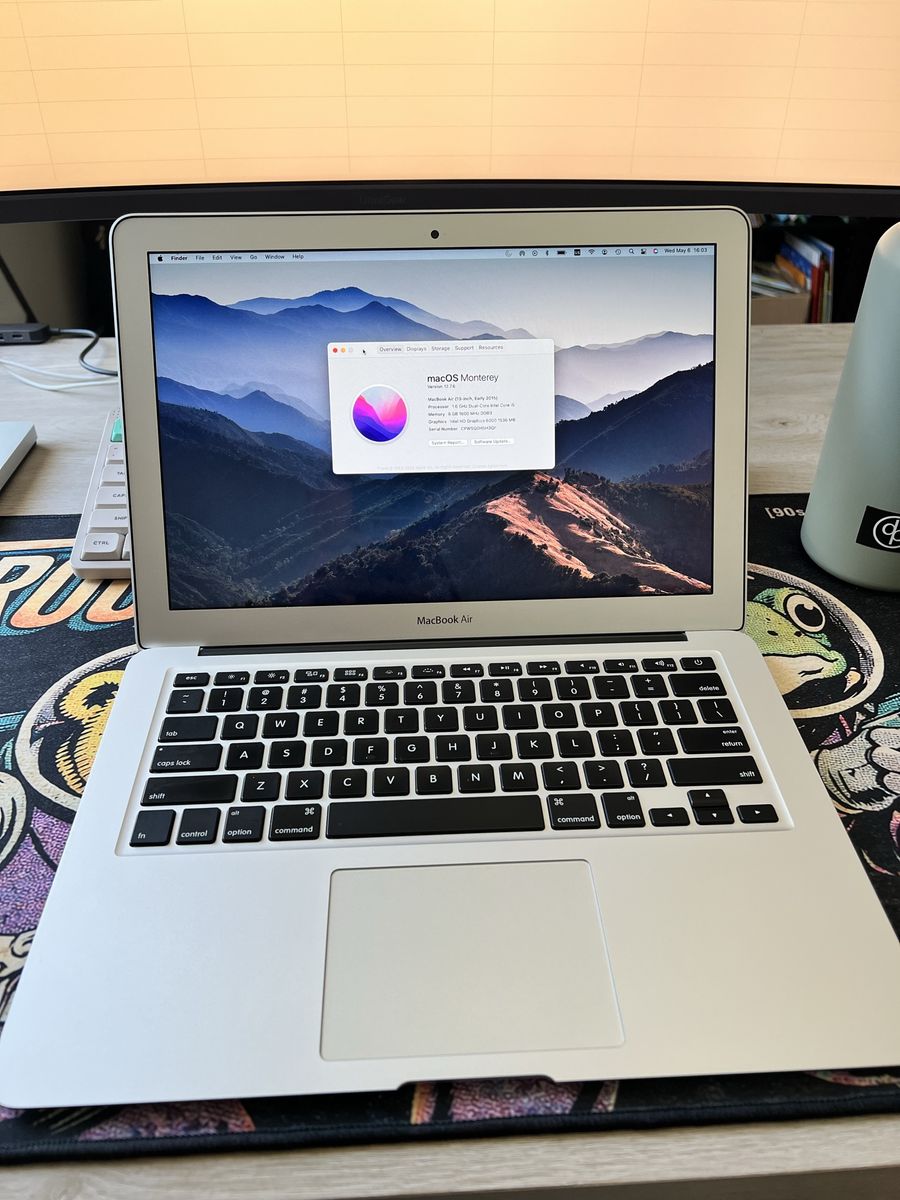 MacBook Air 13.3” Early 2015