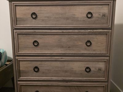 4 Drawer Dresser