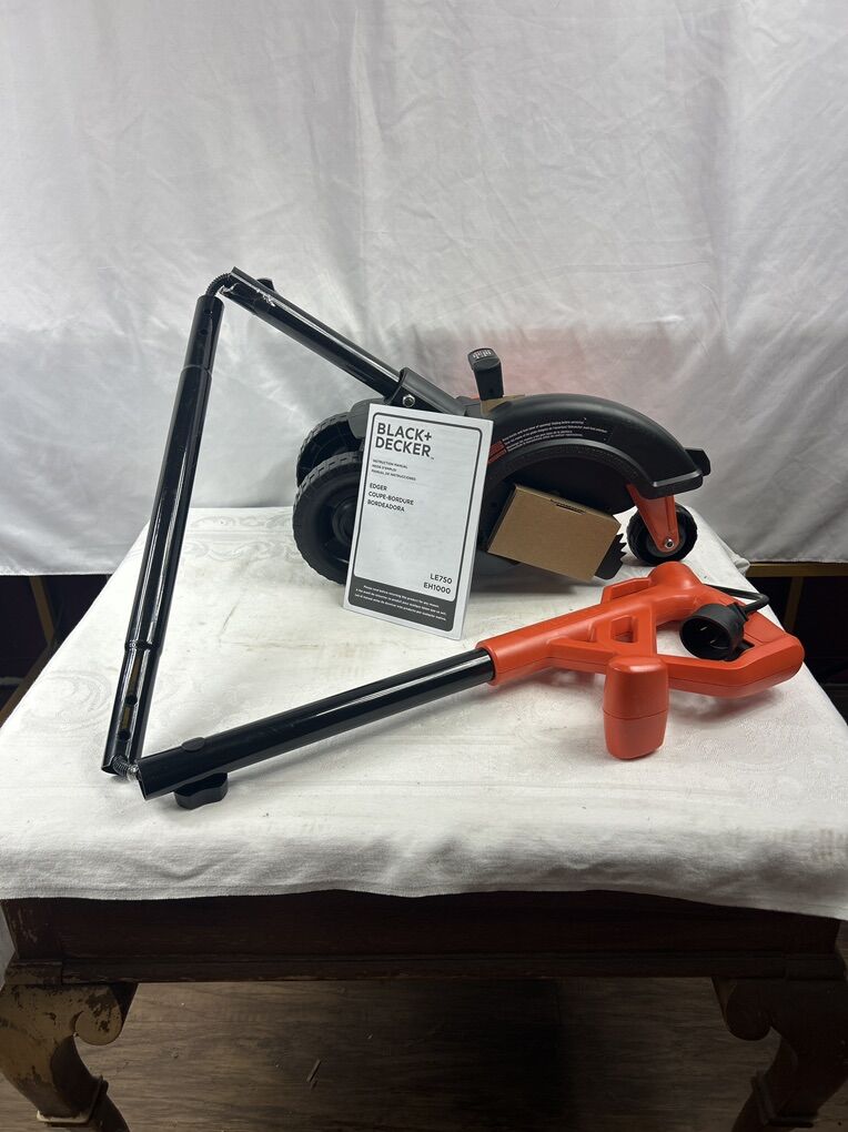 BLACK AND DECKER Edger And Trencher