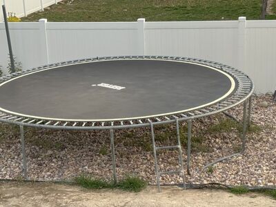 14 ft' trampoline for sale