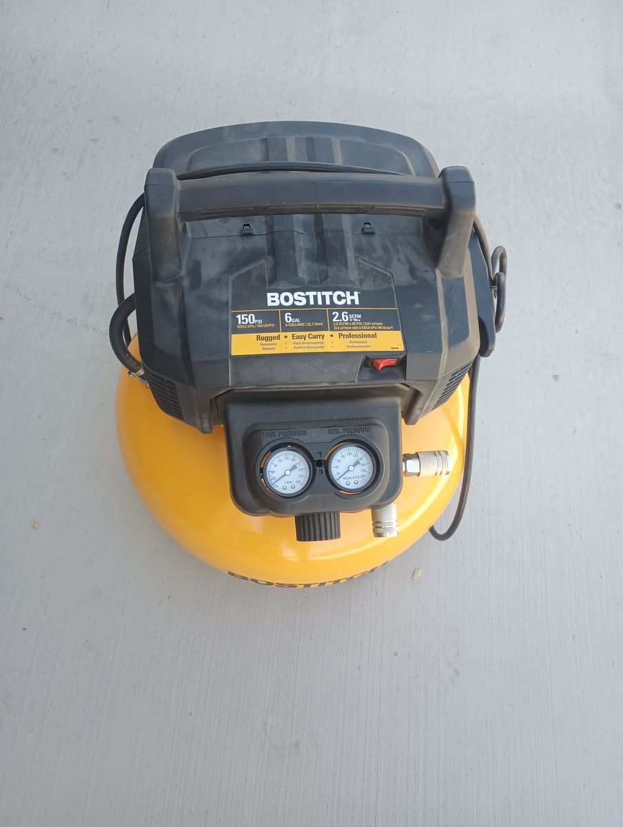 Bostitch 6-Gallon 150 PSI Pancake Air Compressor