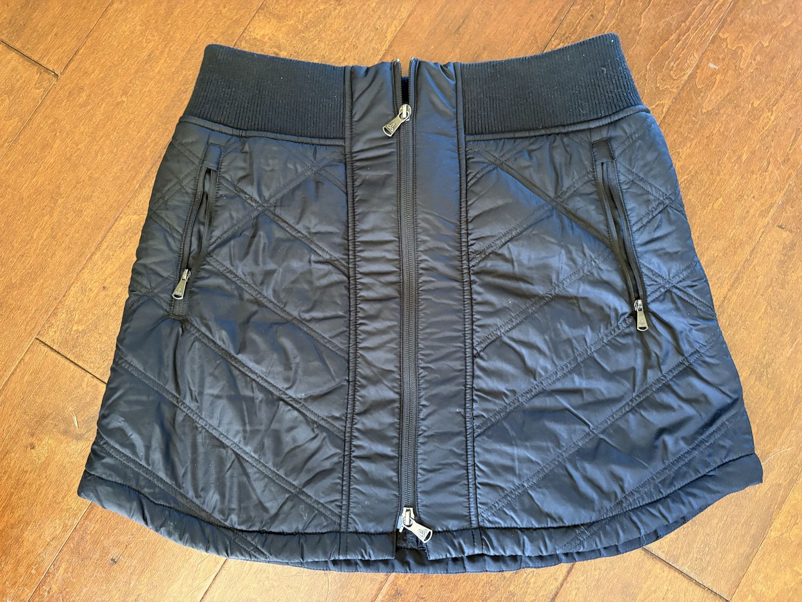 Prana Esla Skirt Quilted Fleece Lined Sz M