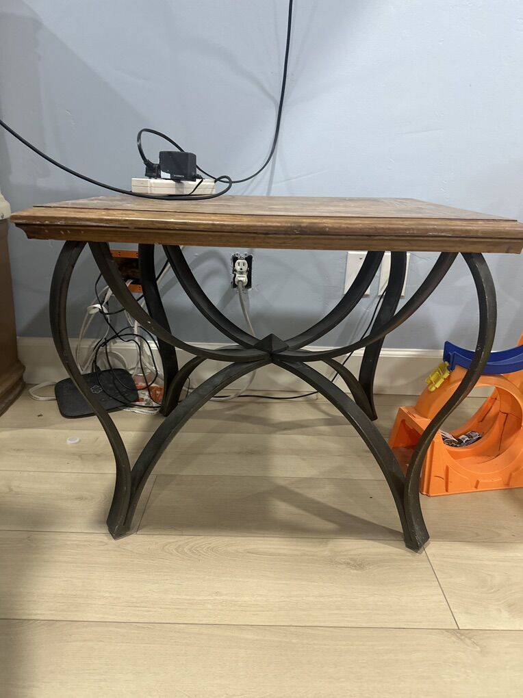 Wood End Table