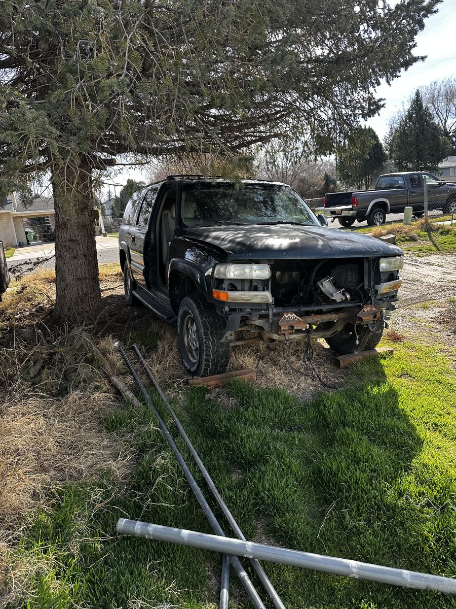 2001 Suburban Part Out