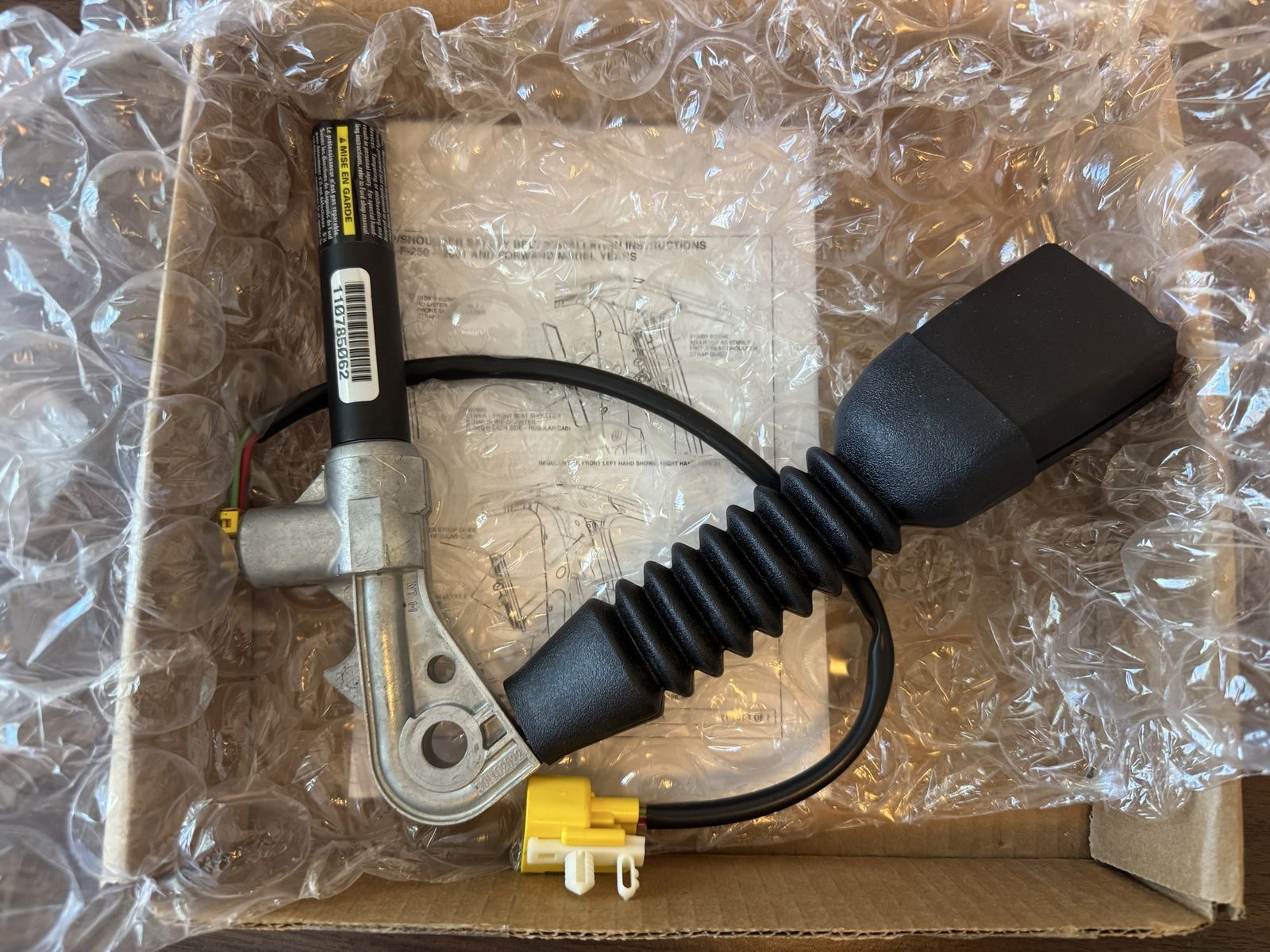 F150 Pretensioner / Buckle Assembly