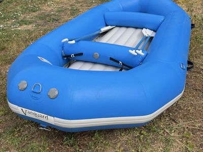 Vanguard 12’ self bailing raft