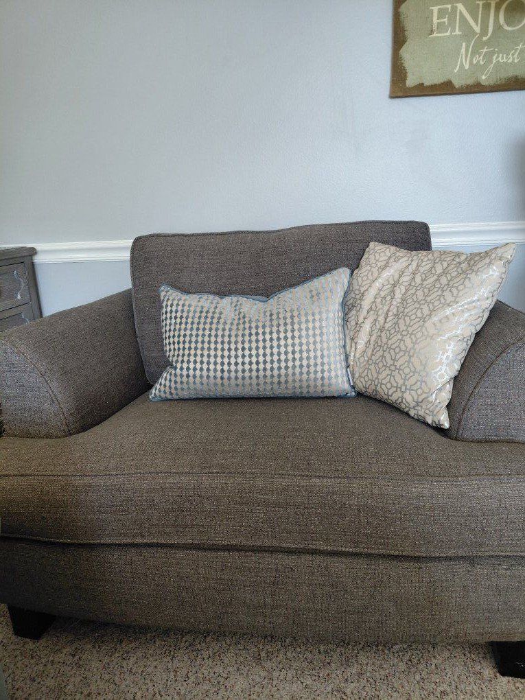 Free Gray Chair and a Half