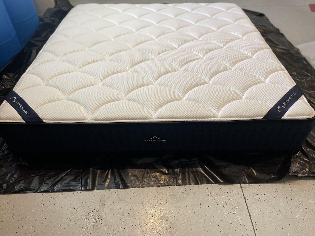 Cali King DreamCloud Mattress