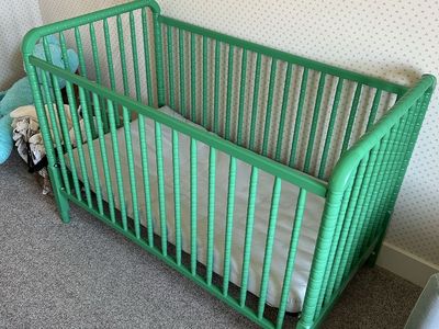 Jenny Lind Green Crib
