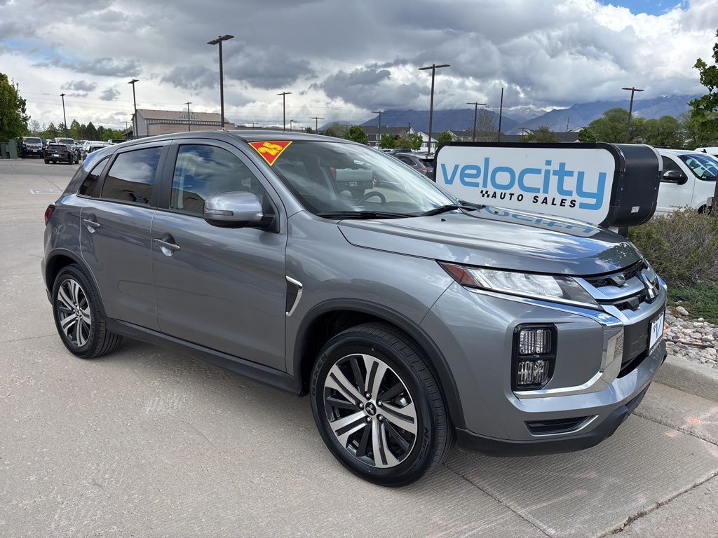 2025 Mitsubishi Outlander Sport ES