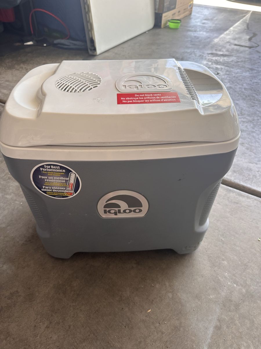 Igloo Ice Chest