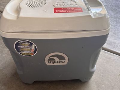 Igloo Ice Chest